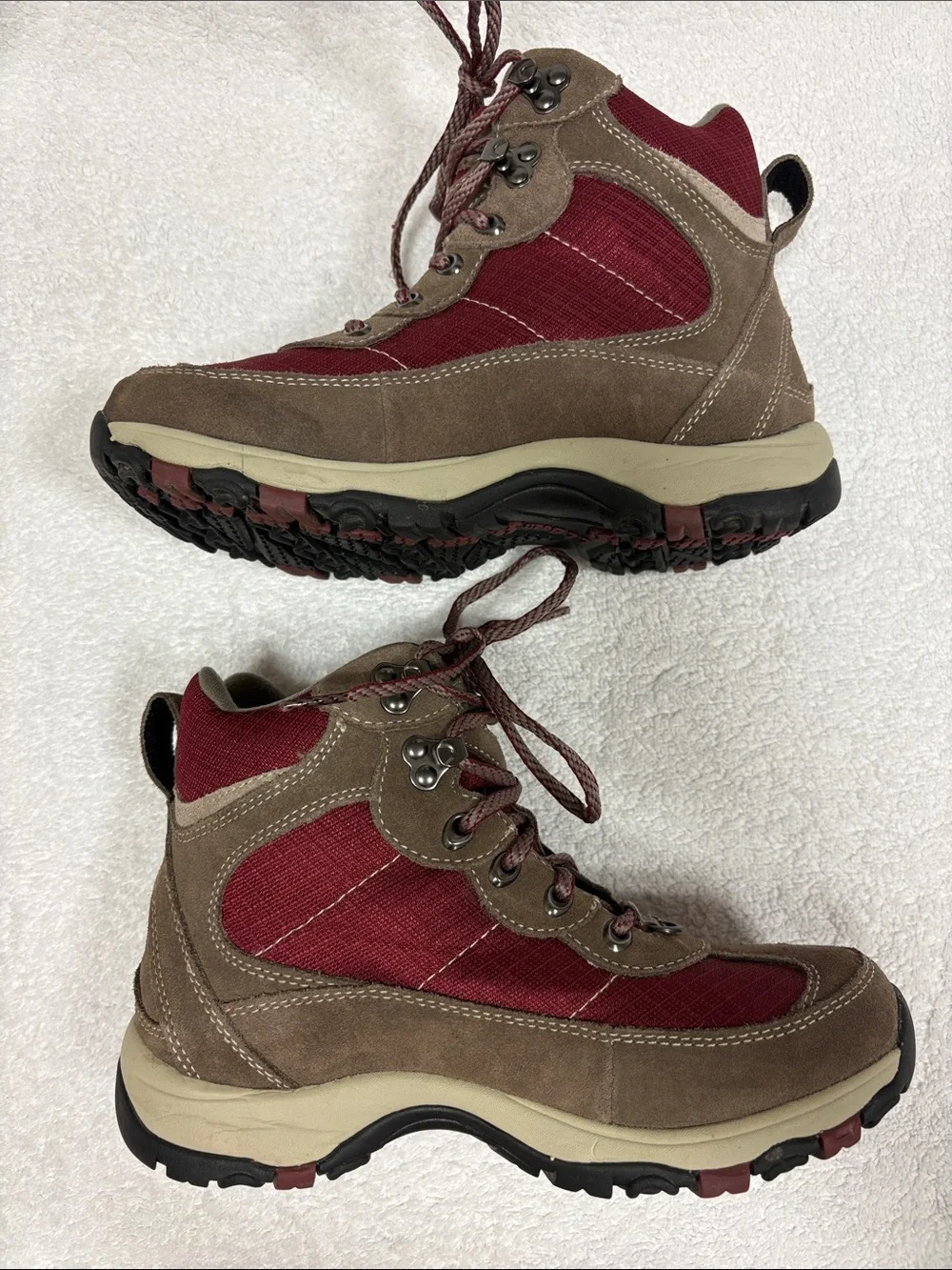 L.L. Bean Kids tek primaloft waterproof Burgundy and Taupe Hiking Boots 6